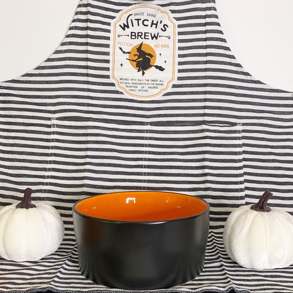 NWT🎃Rae Dunn “HOWLOWEEN” 🐶 for your Furry Friend - Picture 5 of 9